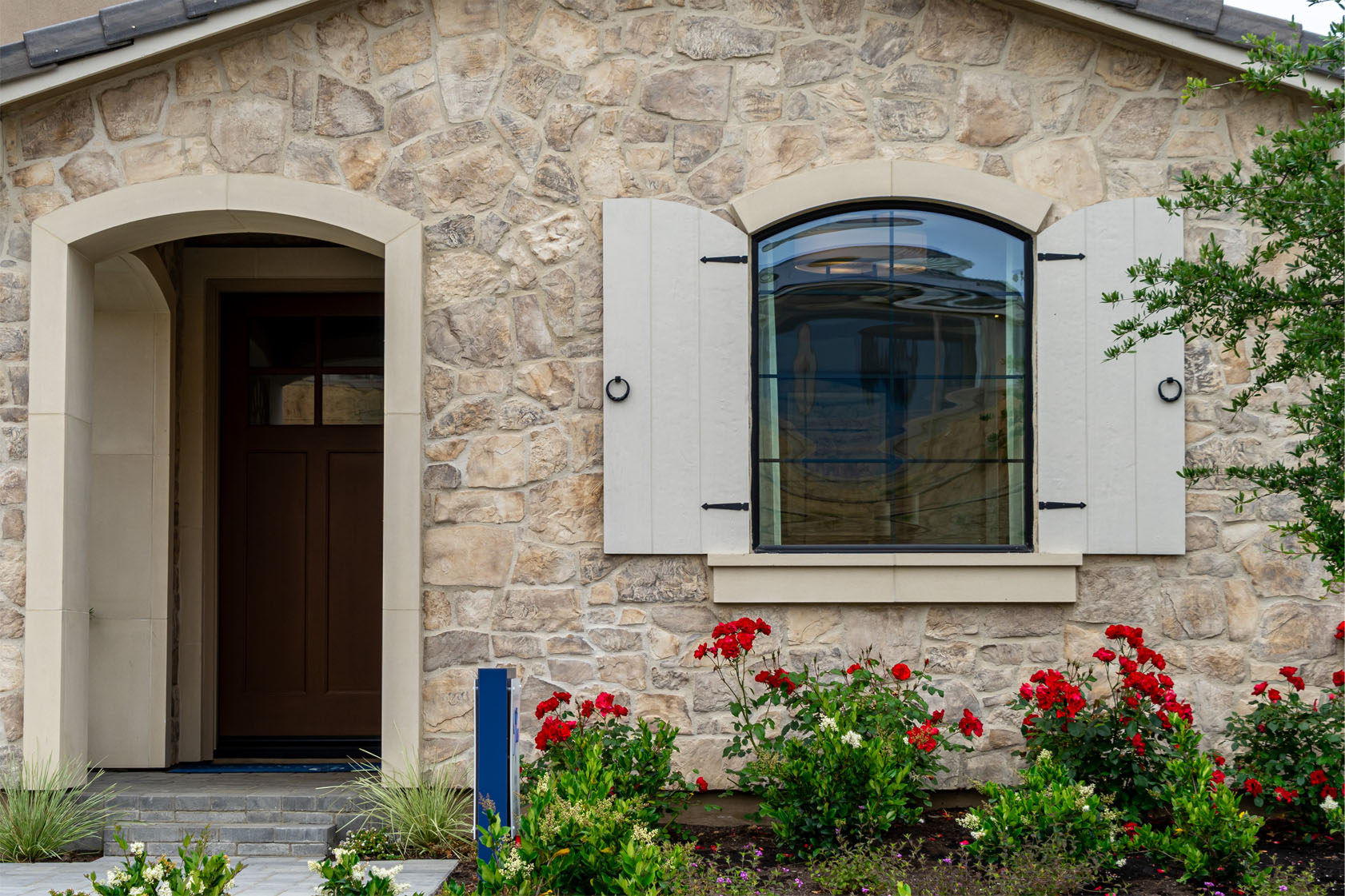 specialty-radius-windows-corona-california